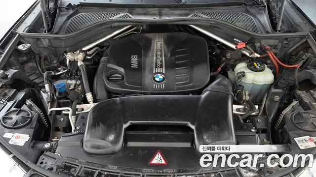 BMW X6 2015 thumb 6