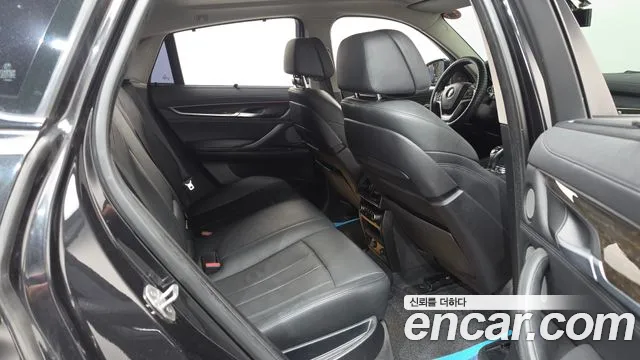 BMW X6 2015 thumb 11