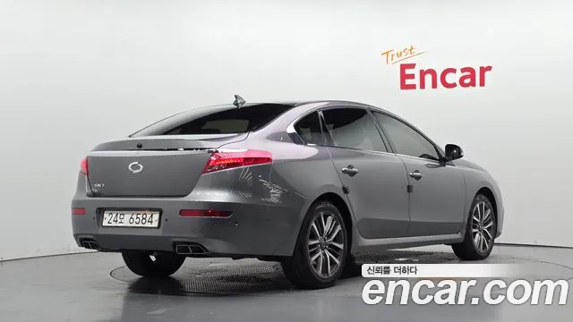 Renault-KoreaSamsung Latitude 2016 thumb 2