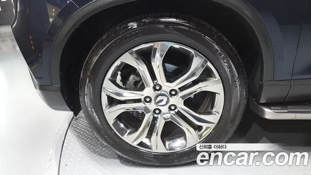 KG_Mobility_Ssangyong Rexton 2017 thumb 4