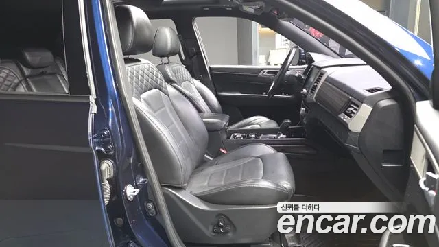 KG_Mobility_Ssangyong Rexton 2017 thumb 10