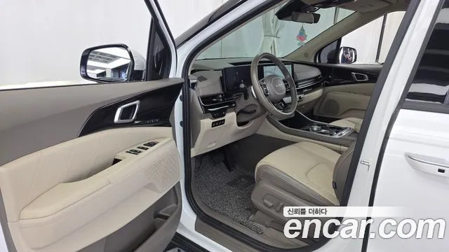 Kia Carnival 2024 thumb 10
