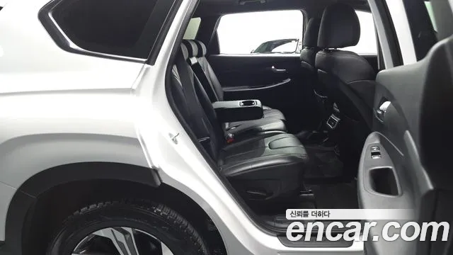 Hyundai Santa Fe 2022 thumb 11