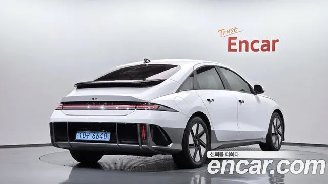 Hyundai IONIQ 6 2022 thumb 2