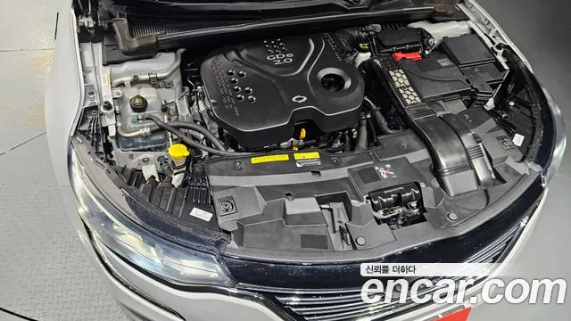 Renault-KoreaSamsung Megane 2016 thumb 6