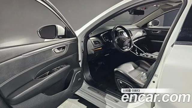 Renault-KoreaSamsung Megane 2016 thumb 10
