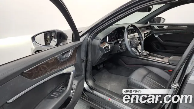 Audi A6 2019 thumb 10
