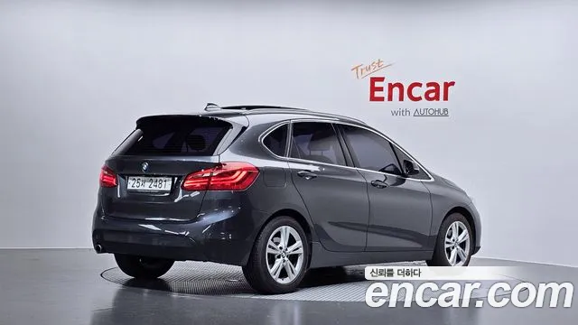 BMW 2-Series 2015 thumb 2