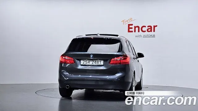 BMW 2-Series 2015 thumb 4