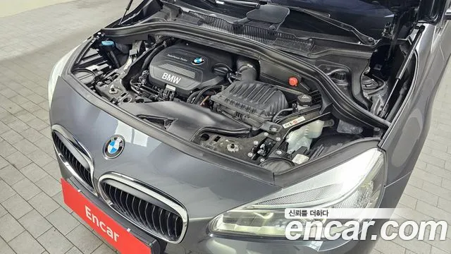 BMW 2-Series 2015 thumb 6