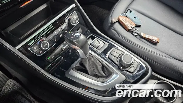 BMW 2-Series 2015 thumb 9
