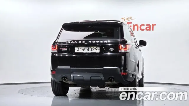 Land Rover Range Rover Sport 2016 thumb 3