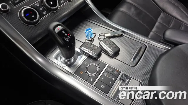 Land Rover Range Rover Sport 2016 thumb 8