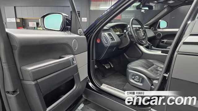 Land Rover Range Rover Sport 2016 thumb 9