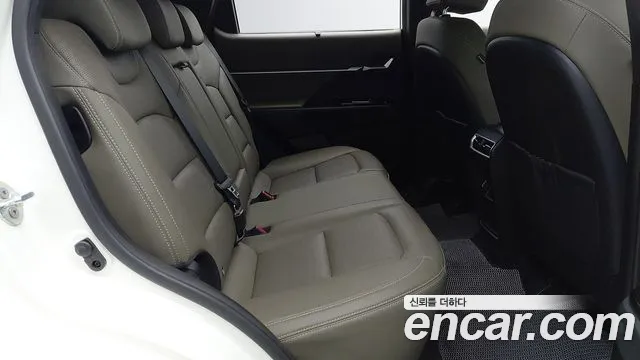 KG_Mobility_Ssangyong Torres 2023 thumb 8