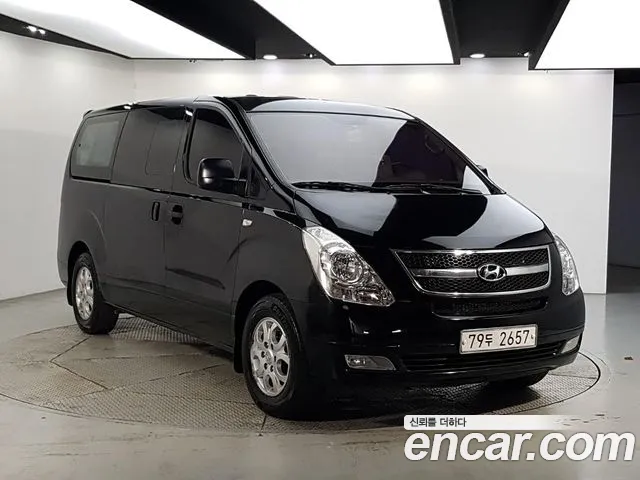 Hyundai Starex 2013 thumb 2
