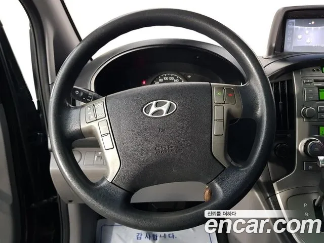 Hyundai Starex 2013 thumb 8