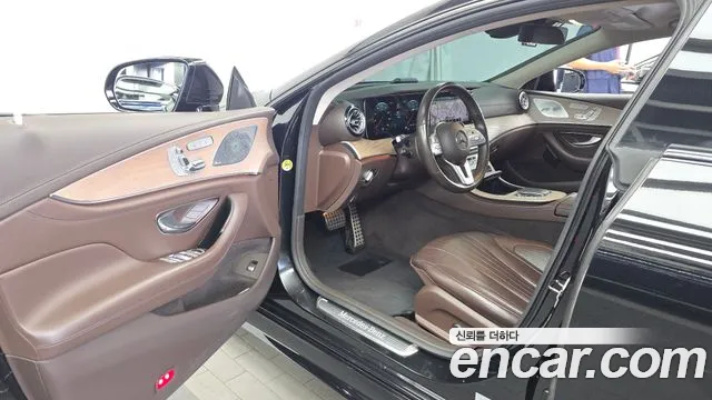 Mercedes-Benz CLS-Class 2020 thumb 10