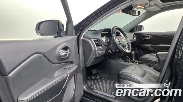 Jeep Cherokee 2021 thumb 10
