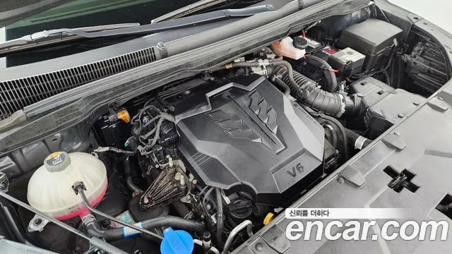 Kia Carnival 2022 thumb 6