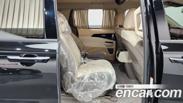Kia Carnival 2022 thumb 11