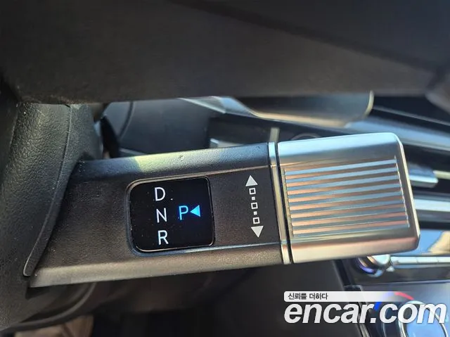 Hyundai Santa Fe 2026 thumb 9