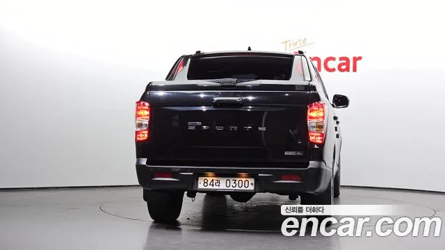 KG_Mobility_Ssangyong Rexton 2018 thumb 4