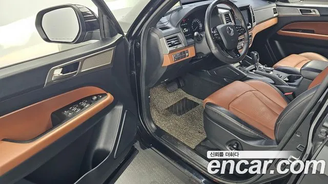KG_Mobility_Ssangyong Rexton 2018 thumb 10