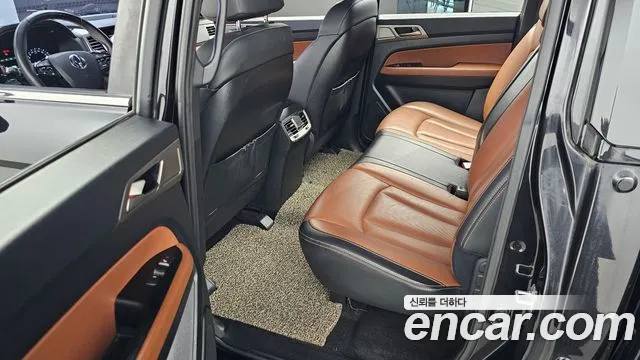 KG_Mobility_Ssangyong Rexton 2018 thumb 12