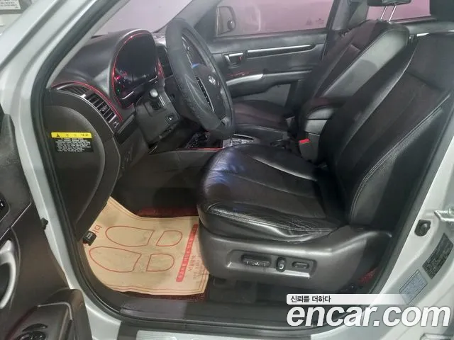 Hyundai Santa Fe 2011 thumb 9