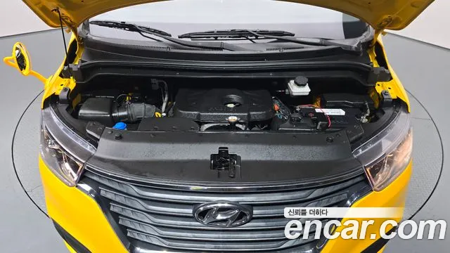 Hyundai Starex 2018 thumb 6