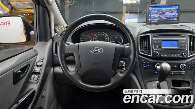 Hyundai Starex 2018 thumb 12