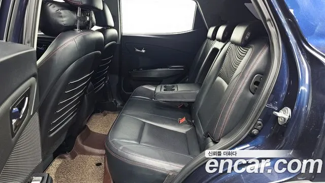 KG_Mobility_Ssangyong TIBOLI 2016 thumb 11