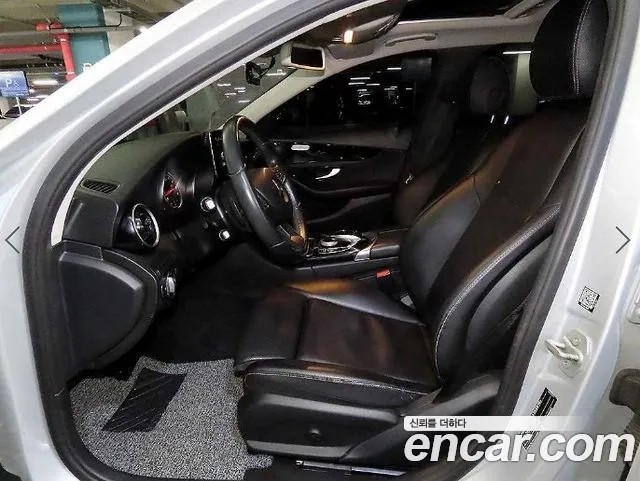 Mercedes-Benz C-Класс 2016 thumb 6