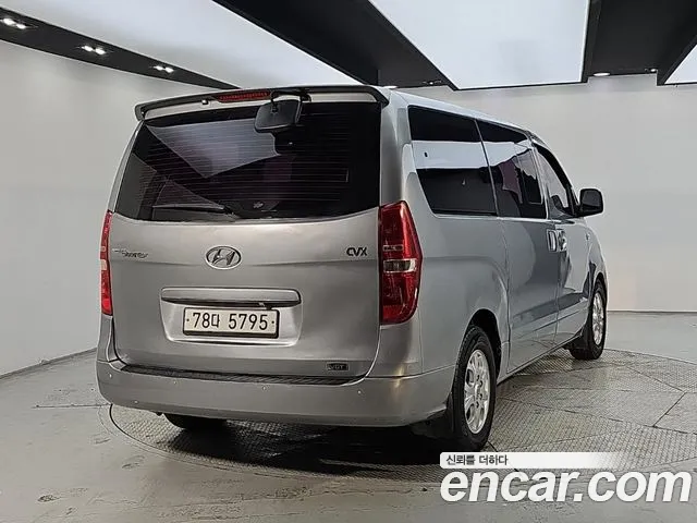 Hyundai Starex 2012 thumb 4