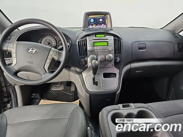 Hyundai Starex 2012 thumb 5