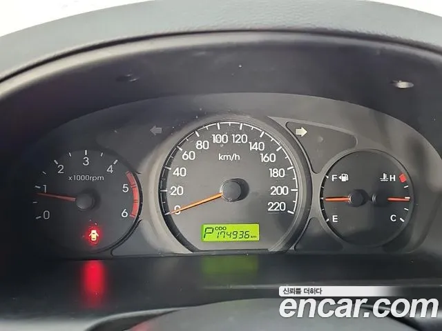 Hyundai Starex 2012 thumb 7