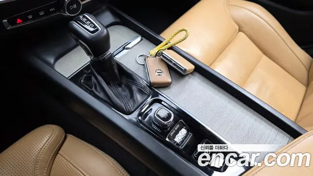 Volvo S60 2019 thumb 9