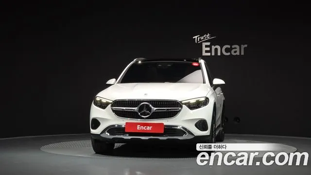 Mercedes-Benz GLC 2024 thumb 3