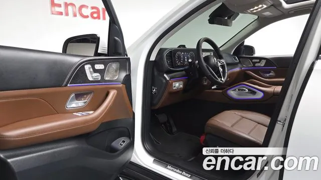 Mercedes-Benz GLE 2025 thumb 9