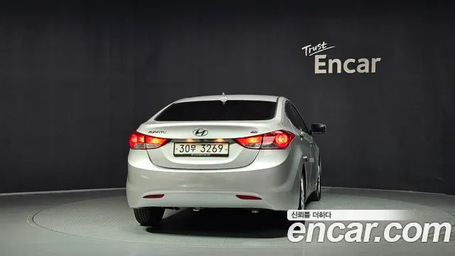 Hyundai Avante 2013 thumb 4