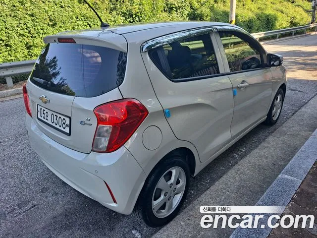 ChevroletGMDaewoo Spark 2016 thumb 5