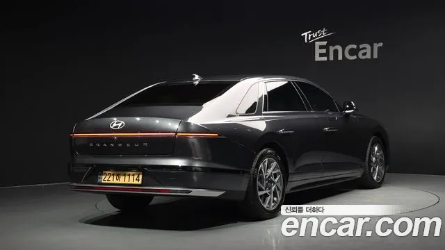 Hyundai Grandeur 2023 thumb 2