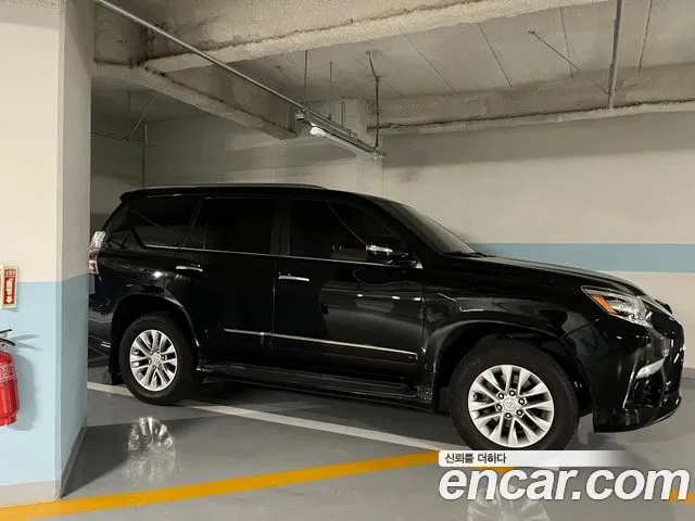 Lexus GX 2014 thumb 5