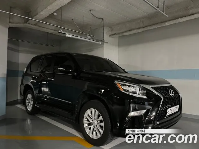Lexus GX 2014 thumb 9