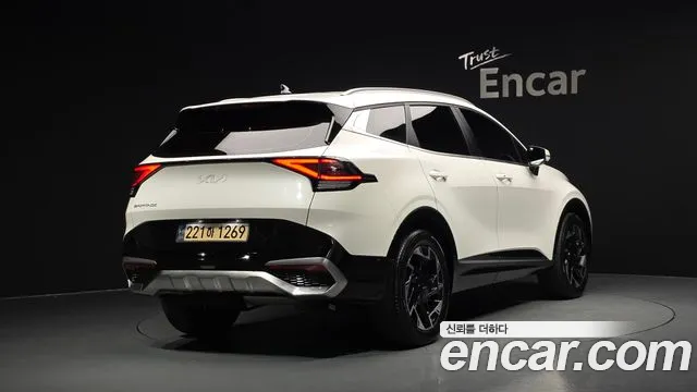 Kia Sportage 2023 thumb 2