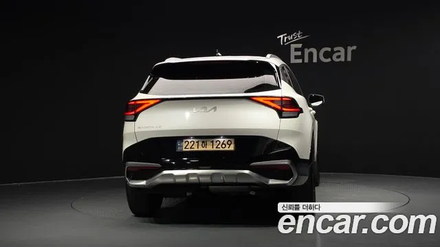 Kia Sportage 2023 thumb 4