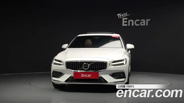 Volvo S60 2024 thumb 2