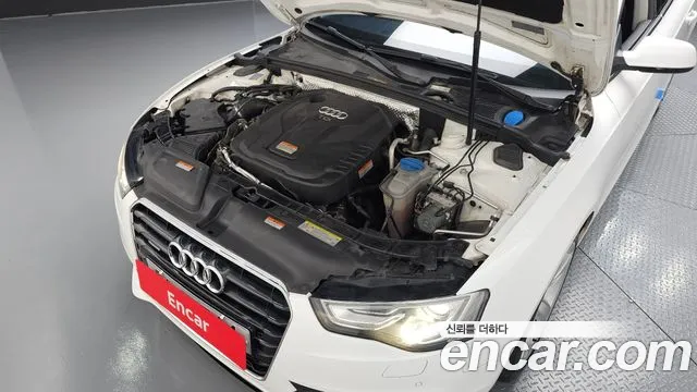Audi A5 2014 thumb 6