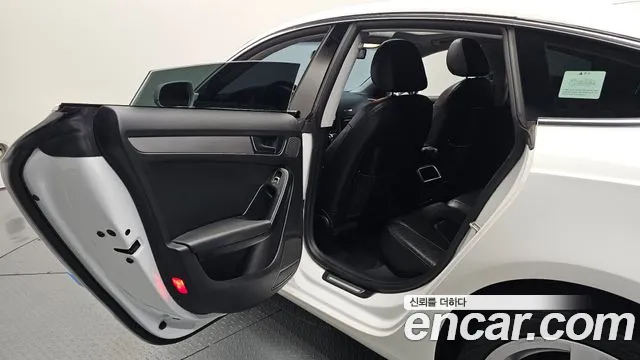 Audi A5 2014 thumb 12